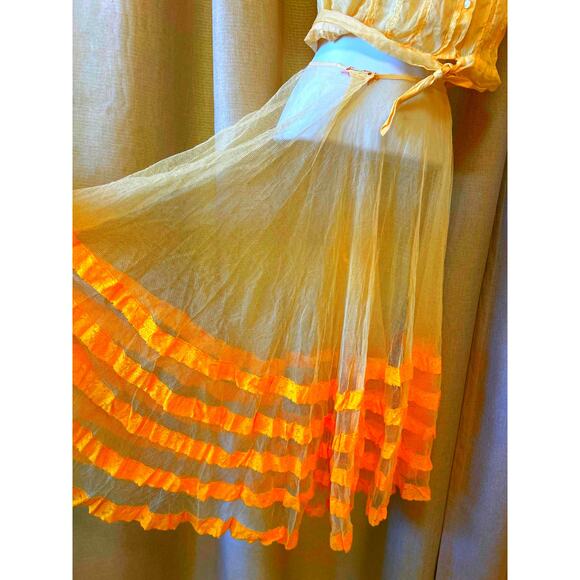 Vtg Ivory Netted Yellow Layered Lace Petty Coat Homemade XS 50's - Picture 8 of 9